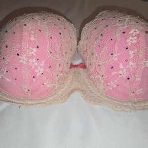 Victoria's Secret Pink and Cream Lace Bra